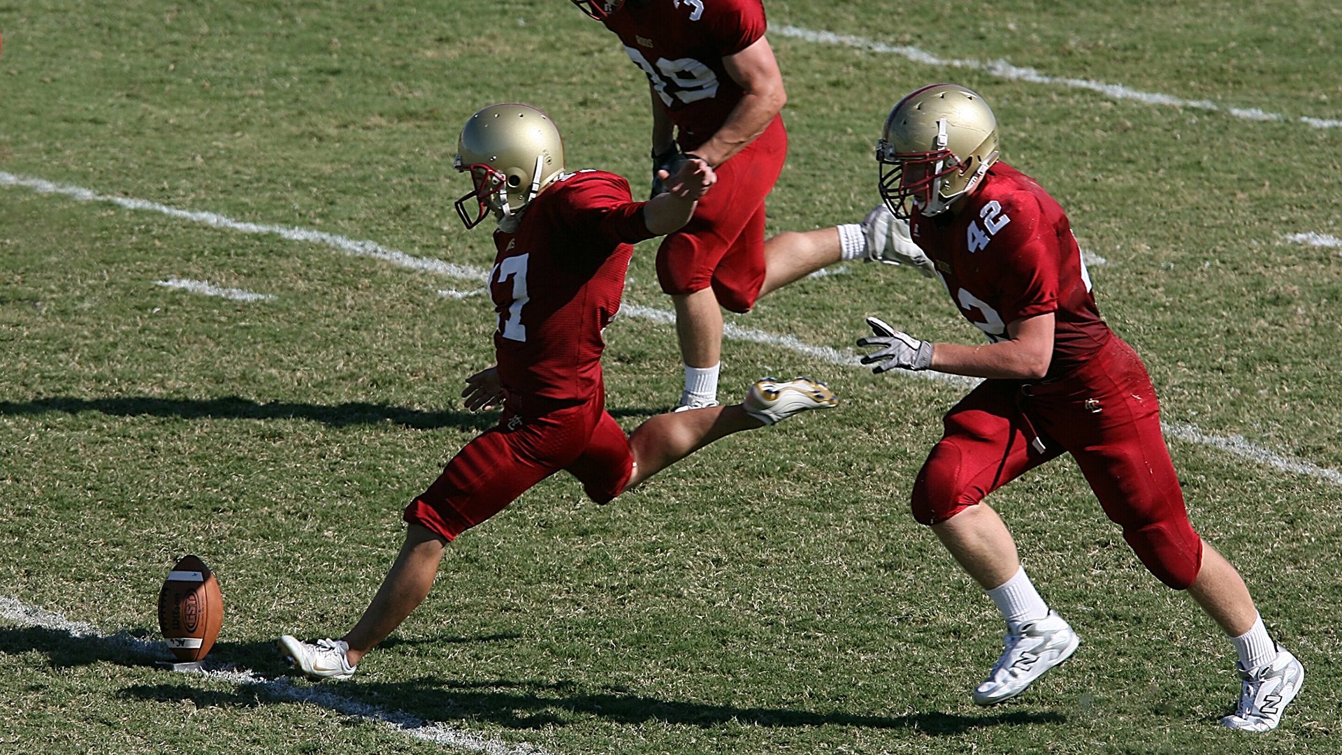 世界各地举办足球慈善赛,传递爱心力量,足球公益项目
