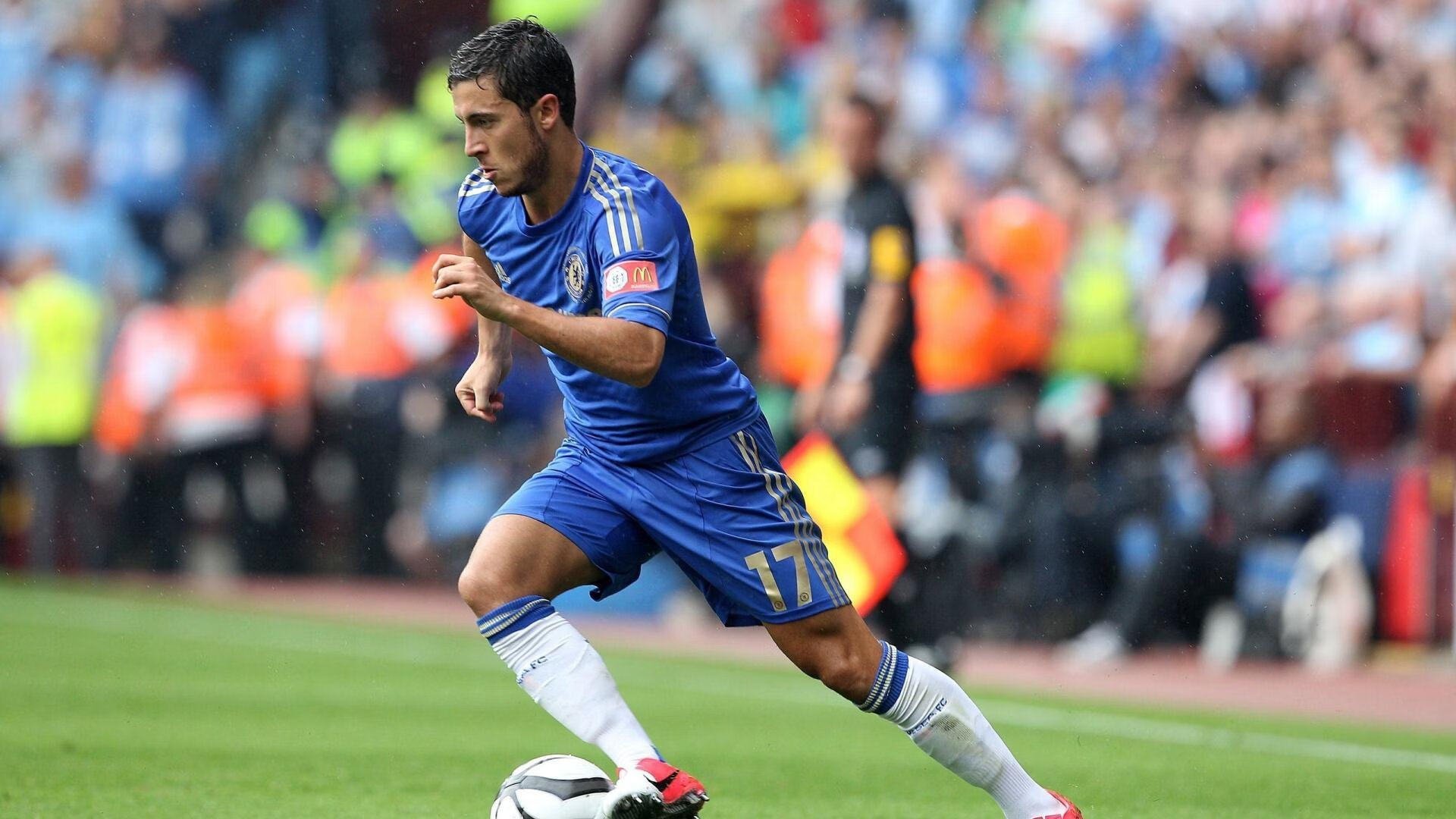 福特的防守技术为全黑队提供了坚不可摧的防线保障,nba福特